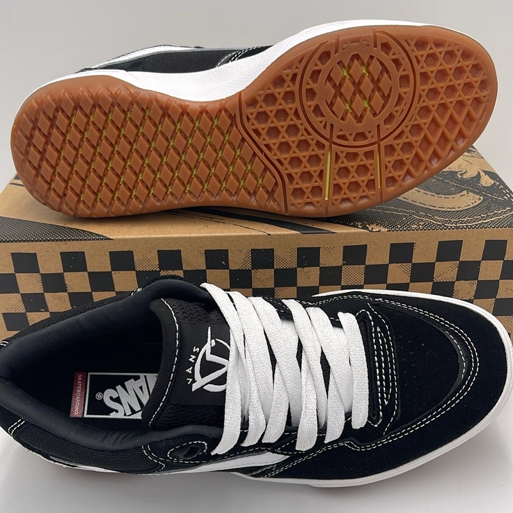 Vans Men’s Rowan 2 Black/White
VN0A2Z3IBA2 Sneakers - Picture 4 of 16